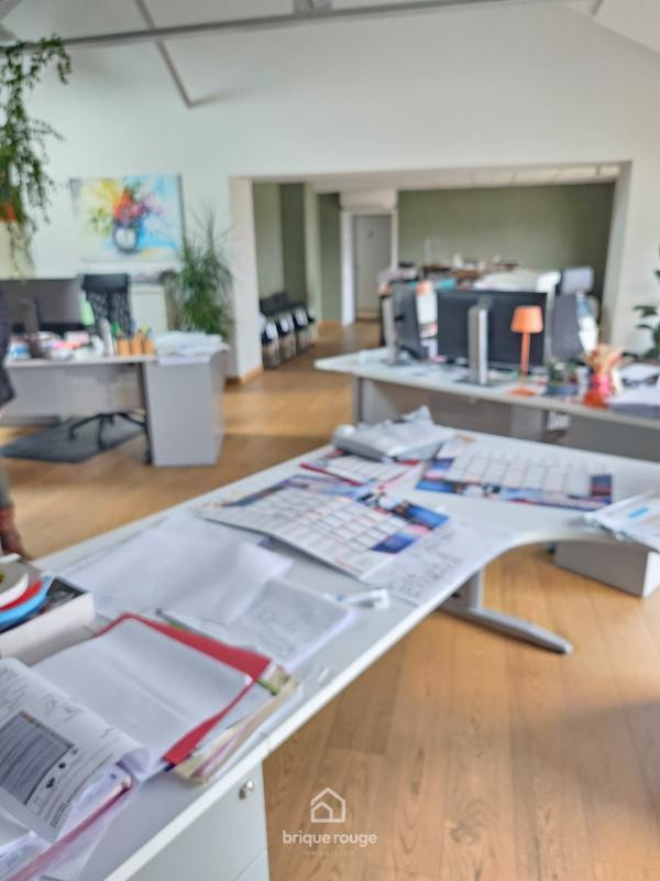 IMMEUBLE EN PLEIN CENTRE VILLE
