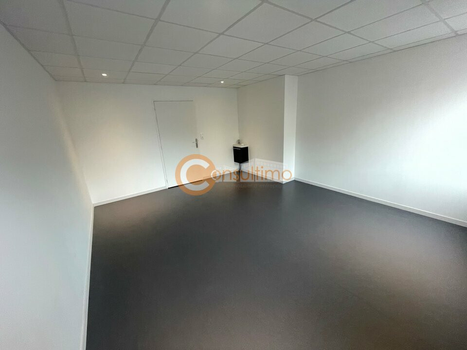 BUREAUX à louer