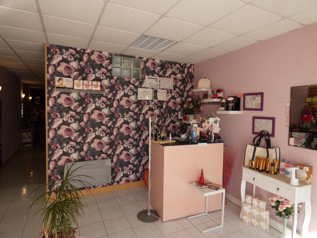 Immeuble / 372 m² / 140 000 EUR / AVESNES-LE-COMTE