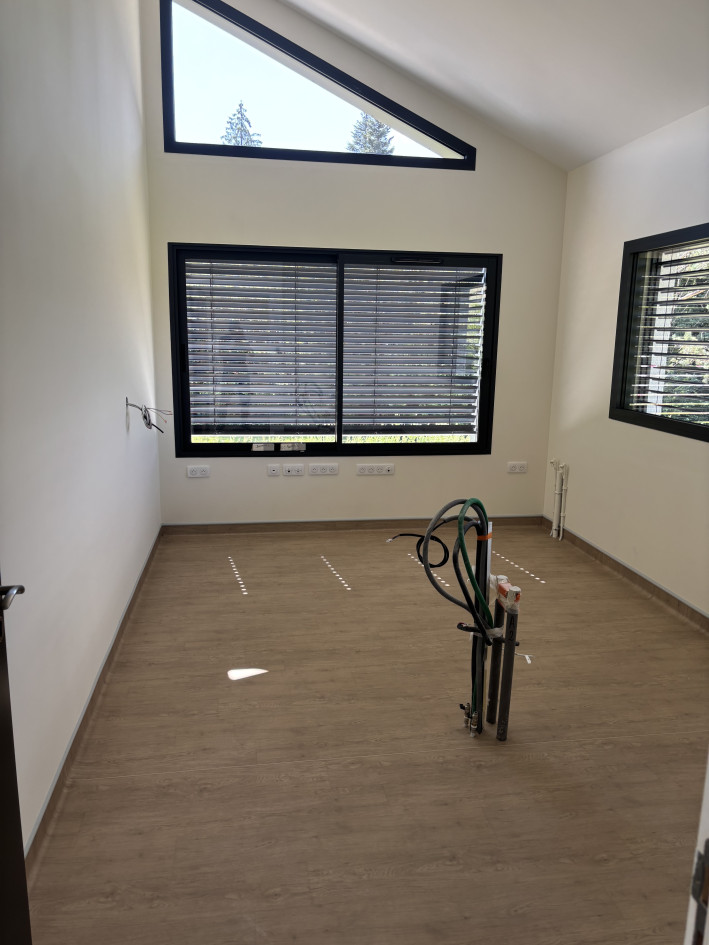 Local neuf secteur Annecy/seynod