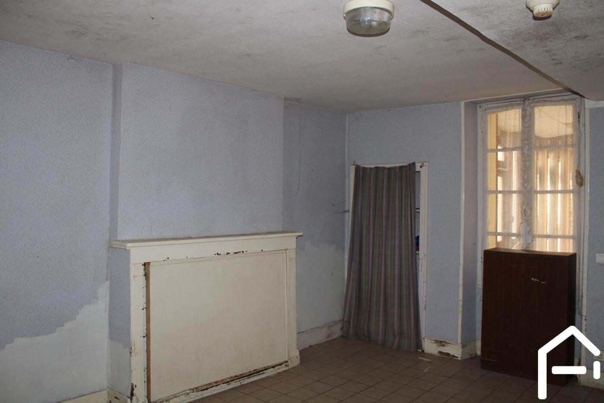 Immeuble de rapports Egleny 10 pièce(s) 220 m2 petit prix