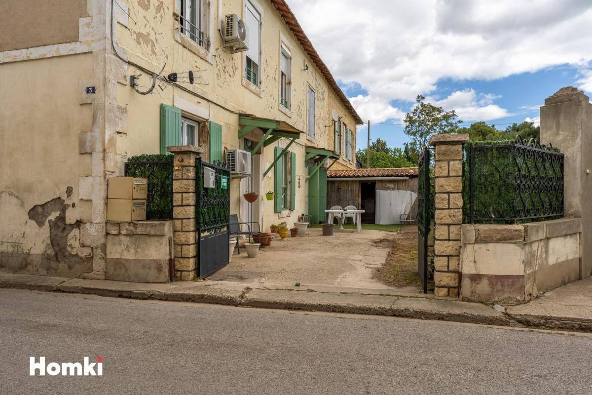 Immeuble composé de 3 appartements à Bellegarde