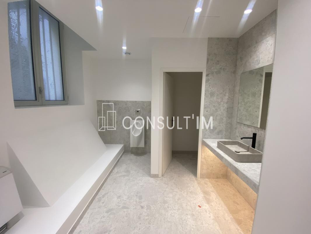 Bureaux atypique à louer au coeur du 10ème arrondissement