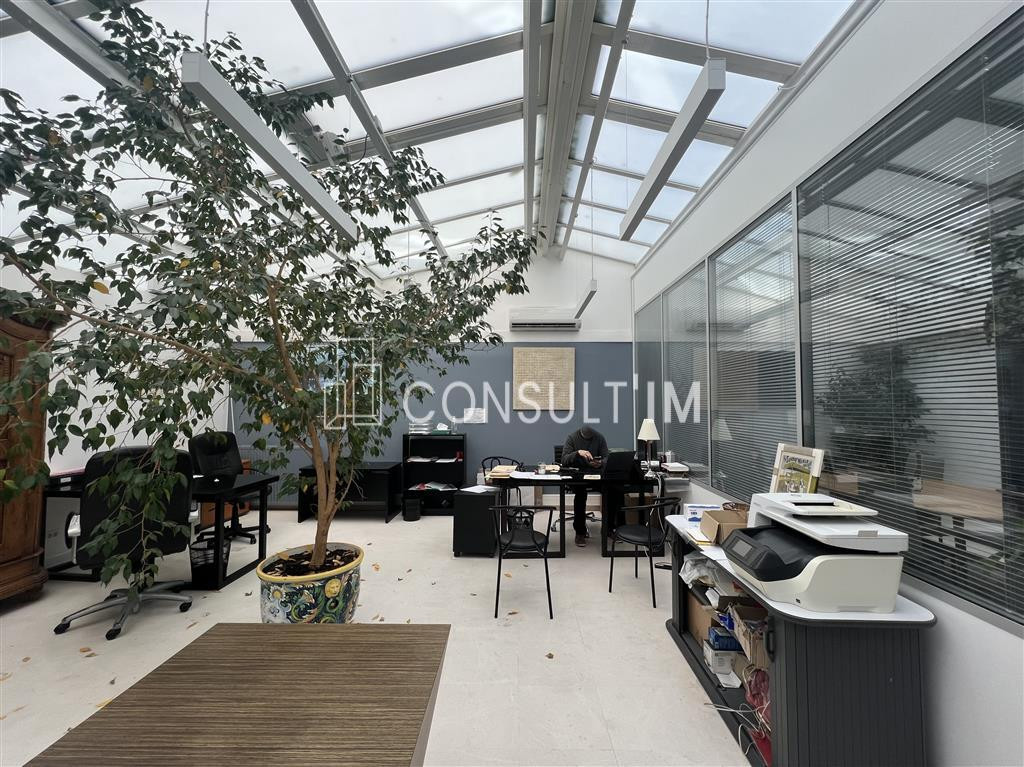 Boutique à louer en plein coeur du 7ème