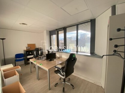 Bureaux à louer de 183m²
