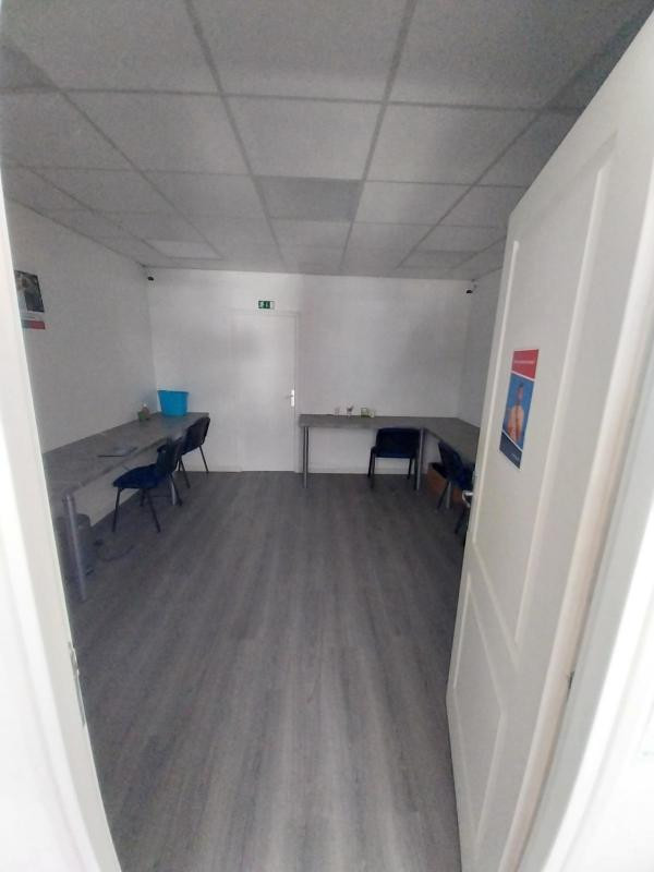 Local professionnel  34m² BOURGES