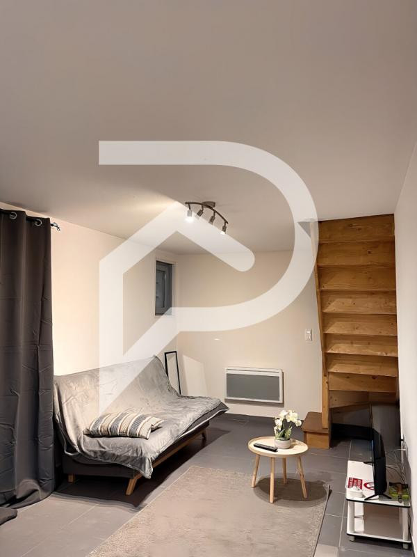 Immeuble Roanne  4 appartement  211.42 m2