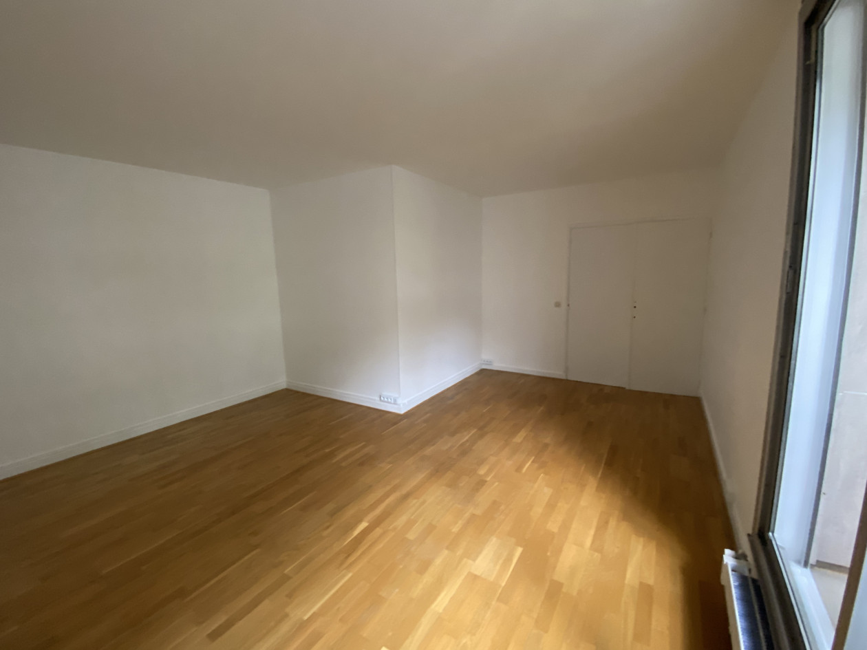 Location pièce de 22m2 pour professionnel de santé