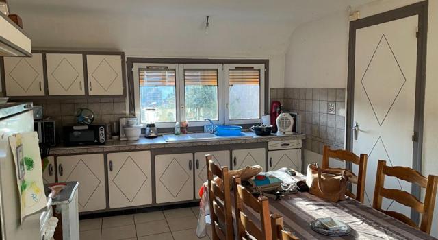 Immeuble  7 pièce(s) 170 m2