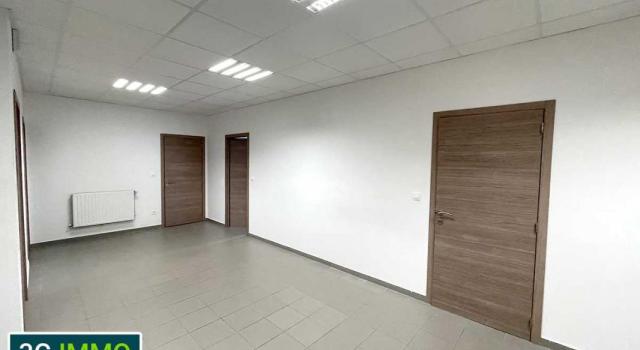 Vente murs pro Divers services à Longwy