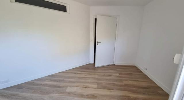Cabinet 13 m2 à louer Verneuil/seine 78480