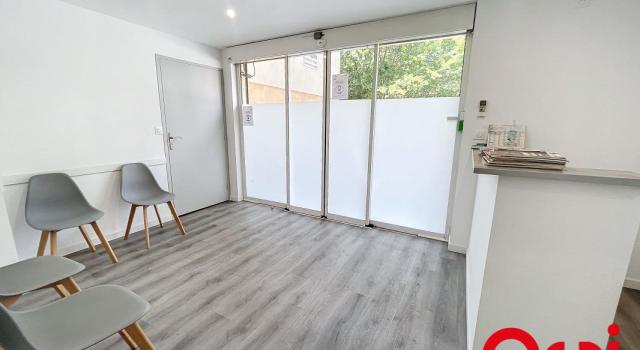 Bureau À Vendre