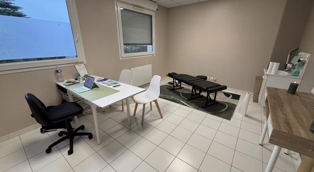 Local professionnel à louer – Centre médical – Magny-le-Hongre (77)