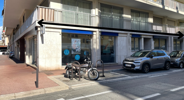 VENTE MURS COMMERCIAUX - LOCAL D'ANGLE A 100 M DE LA MER