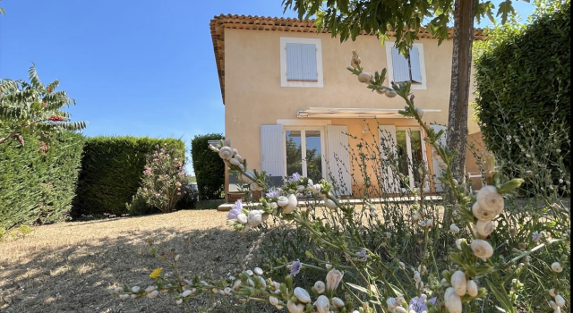 🏡 Location cabinet thérapeutique – Environnement calme et verdoyant en périphérie d’Aix-en-Provence 