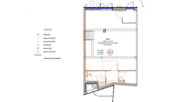 DOUÉ-LA-FONTAINE - LOCATION LOCAL D'ACTIVITÉ 77.41 m²