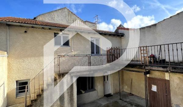 Immeuble Roanne  4 appartement  211.42 m2