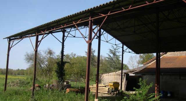 Heres : Hangar agricole de 300 m²