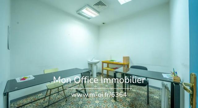 Référence : 6364-CLA. - Local Professionnel dans le quartier de Noailles (13001)