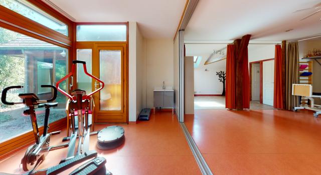 COURTENAY (45) - A VENDRE IMMEUBLE INDEPENDANT 130 M²