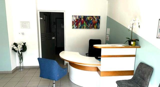 Local commercial F3