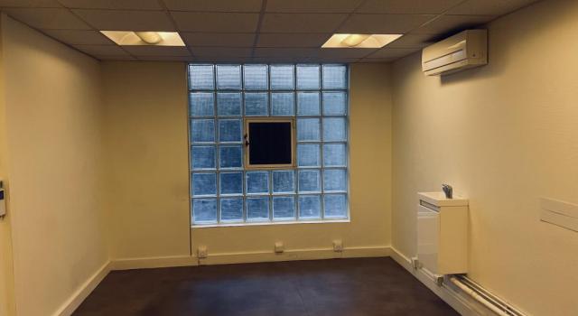 À LOUER – Local professionnel de 18 m2 dans un centre médical à Pantin (93500)