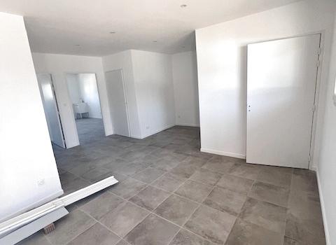 LOCAL PROFESSIONNEL T3 de 74m2