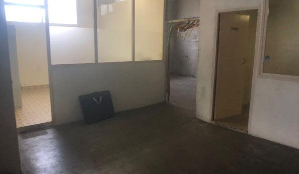Grand local commercial Mazargues 13009 marseille