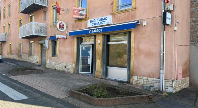 Local commercial 91m² à vendre - Cours