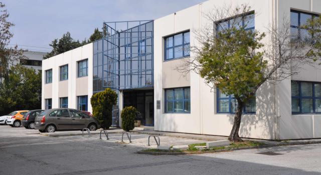 Cession cabinet médical esthetique et clientèle et matériel