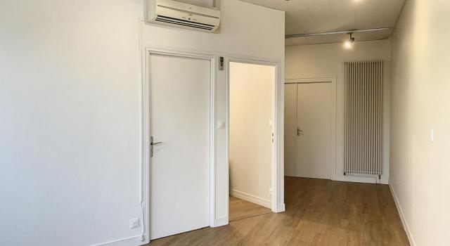 Bureau avec espaces communs Blois