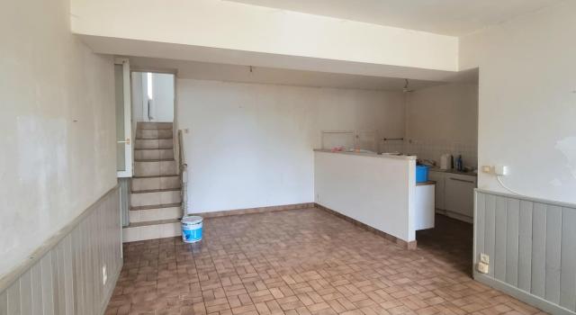 EN VENTE  A LA TOURLANDRY - Immeuble Locatif Libre - 2 Logements