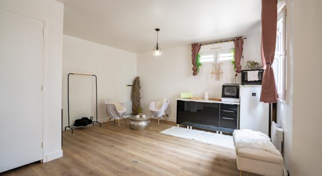 LE PORT-MARLY – LOCAL / STUDIO 27 M² EN RDC – IDÉAL CABINET MÉDICAL OU PARAMÉDICAL – ACCÈS PMR