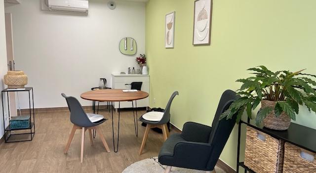 À vendre – Bureaux 46 m² – Pôle médical et paramédical – Champagne-au-Mont-d’Or – Parking