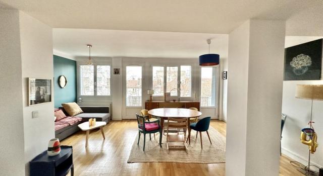 Appartement T3/T4 en étage avec ascenseur - PROFESSION LIBERALE