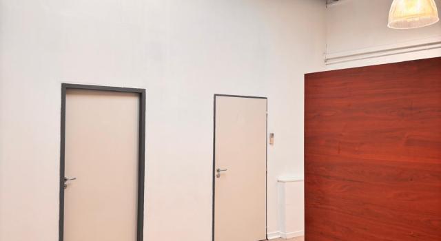•	Local de 42 m² pour profession médicale