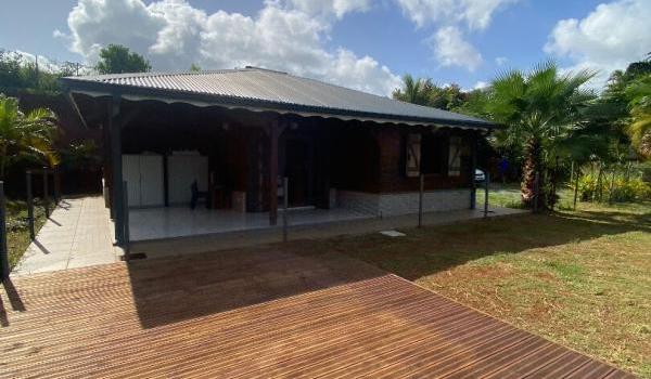Villa professionnelle 80 m2, Trinité, récente
