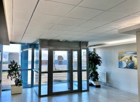 BUREAU D'ACTIVITÉ DE 21 M2 À LOUER BORD DE LOIRE LOIRE