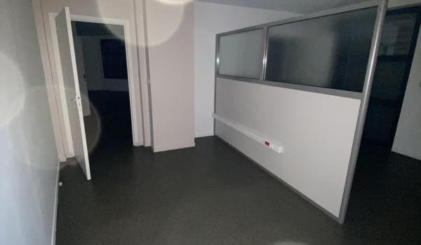 Local bureaux Albert 150m² en parfait état