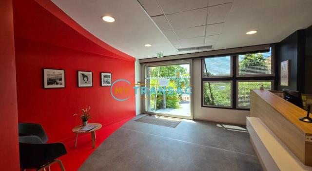 IDEAL CENTRE MEDICAL - A VENDRE - TORCY 77 - MY Transac - Bâtiment indépendant avec nombreux parking à proximité des transports