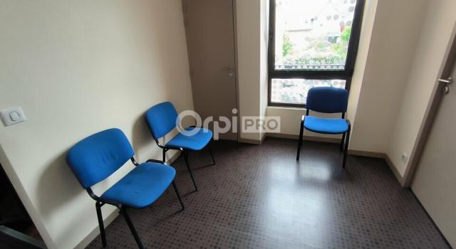 BUREAU A LOUER