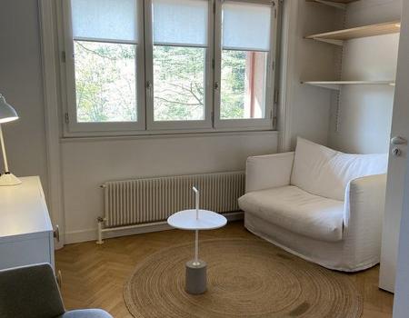 Vente Local commercial 61 m² à Écully 248 000 €