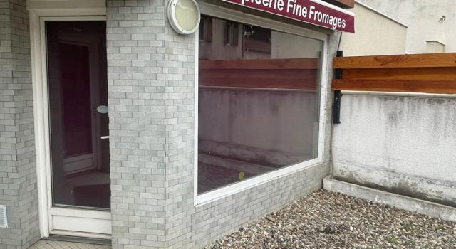Local commercial St Sylvestre Sur Lot 70 m2