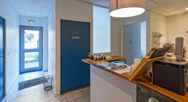 bureau à louer dans cabinet multidisciplinaire
