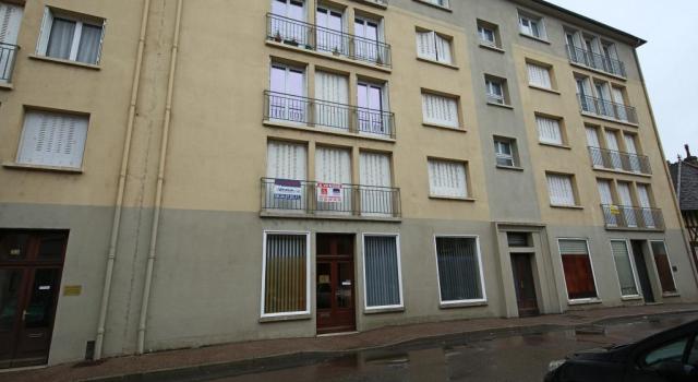 Bureaux de 64 m² de plain-pied à vendre en plein centre ville d'Autun