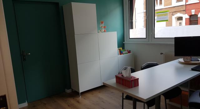 bureau à partager avec orthophoniste 3 j/sem