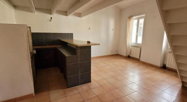 Immeuble Marseille 4 pièce(s) 174 m2