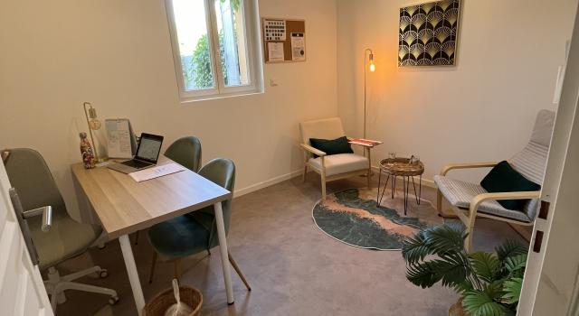 🏡 Location cabinet thérapeutique – Environnement calme et verdoyant en périphérie d’Aix-en-Provence