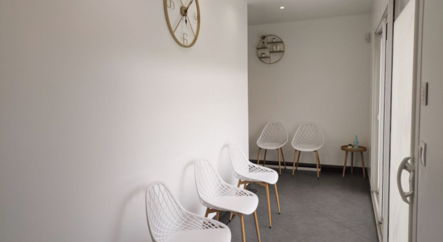 Location / colocation / partage local cabinet bureau 12m2